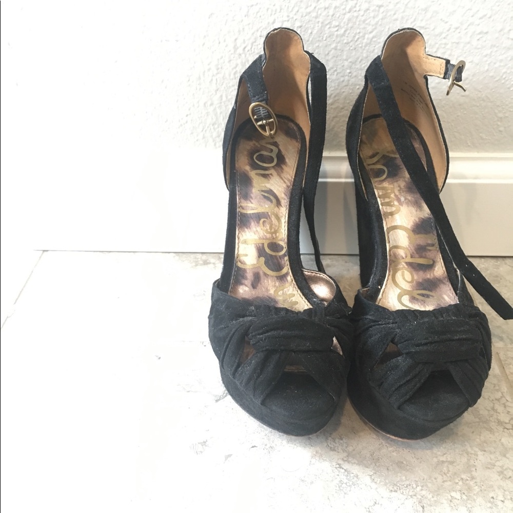 Sam Edelman Qiana Black Wedges